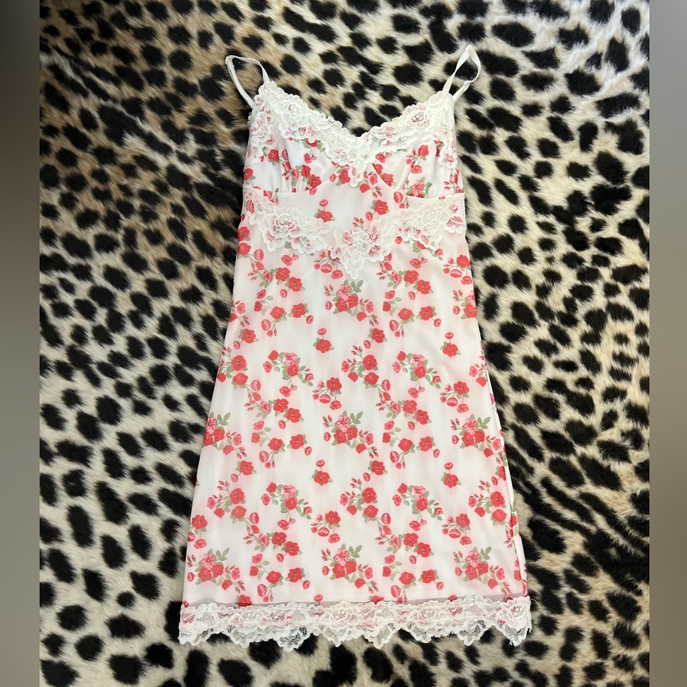 White floral mini dress